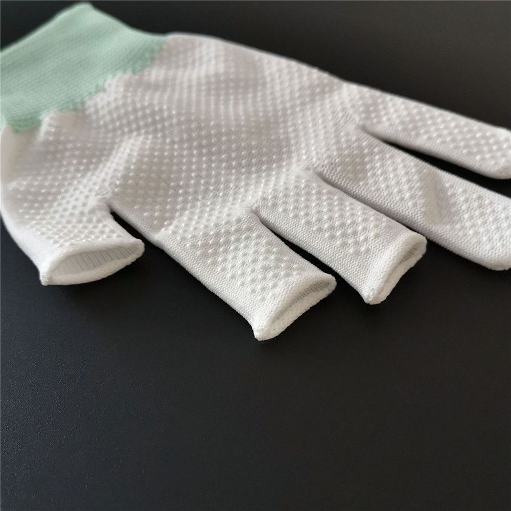 Guanti Sportivi/da Ciclismo Es - Fishing Gloves recensione e prezzo